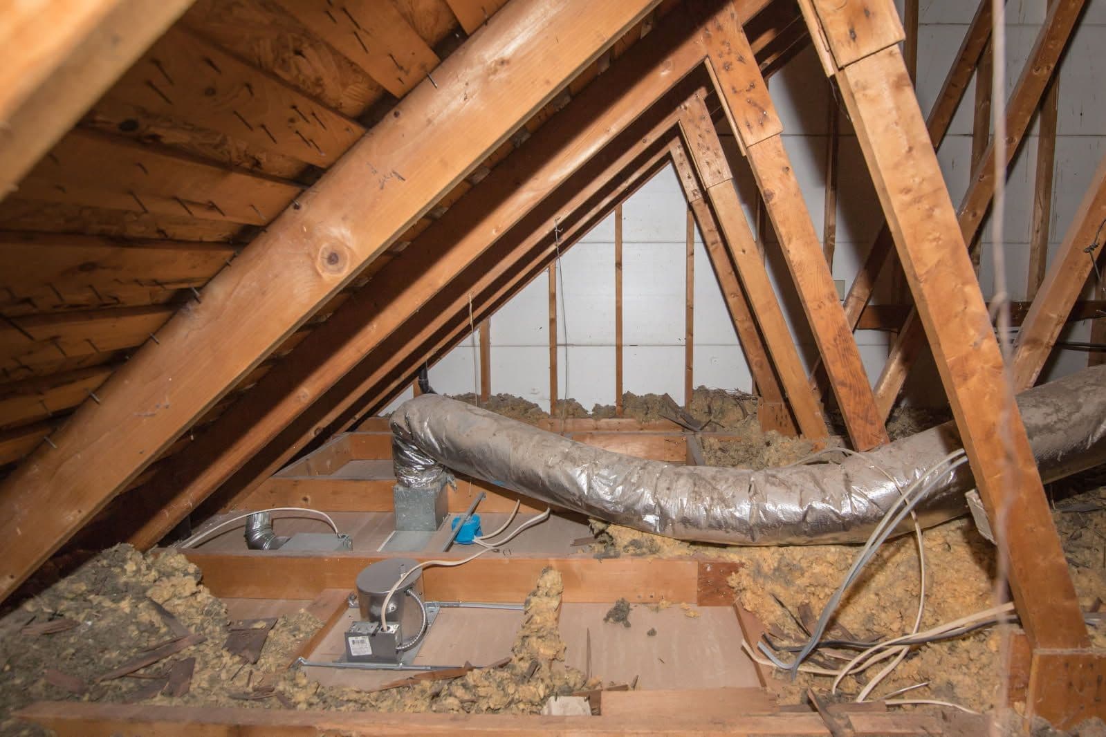 Gallery photos for Boosting Home Energy Efficiency with Blown-In Insulation: Image #3